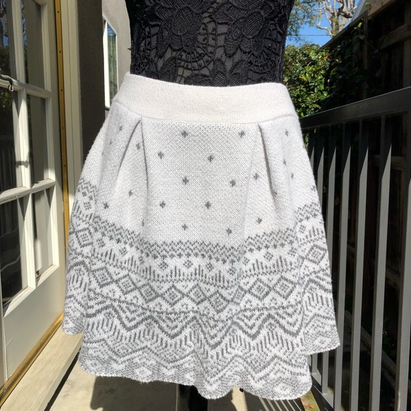 Ambercrombie fair isle skirt - Picture 2 of 6